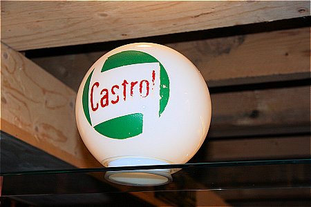 CASTROL  OIL (Small ball) - click to enlarge
